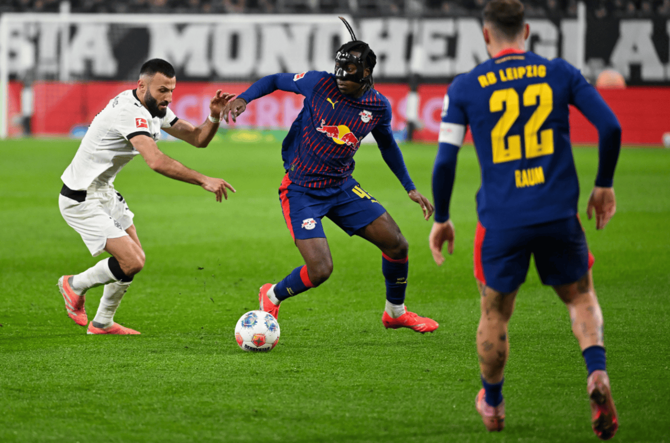 虎扑篮球-包含今晚欧篮联传出新动向，门兴格拉德巴赫官宣签约，管理层表态：引发热议，更衣室氛围转暖的词条