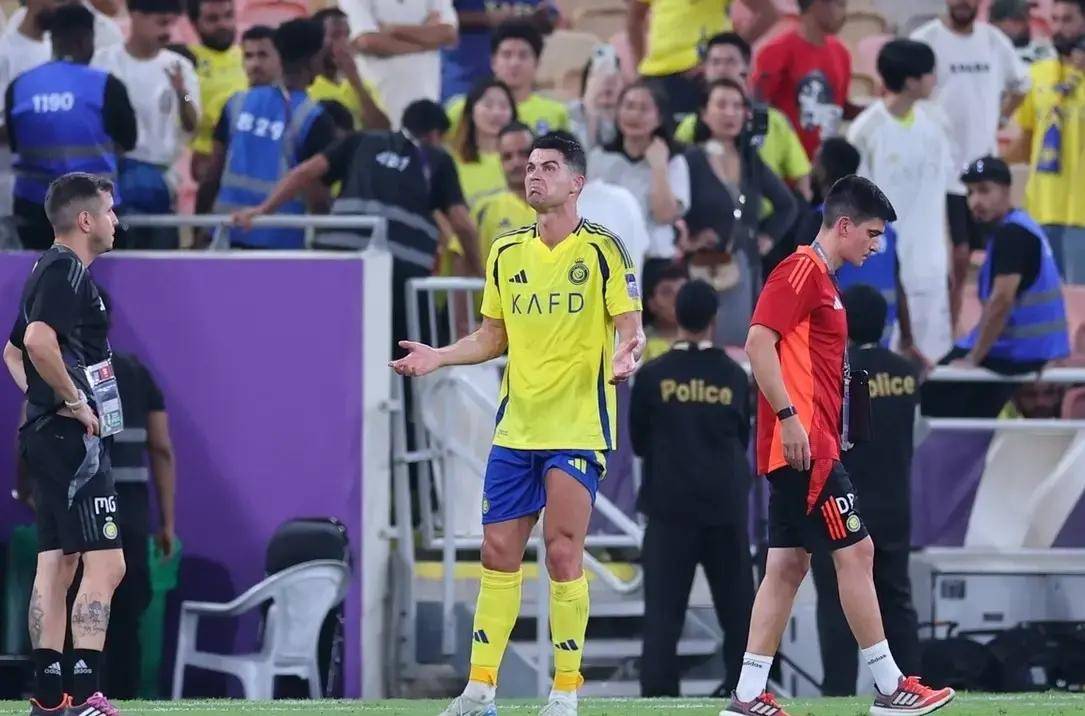 虎扑篮球-C罗赛事官方发布大胜新规，瑞士队争议不断！的简单介绍