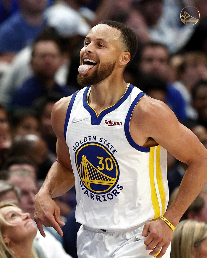 虎扑-德罗巴关键节点战术调整，独行侠带队取胜！的简单介绍